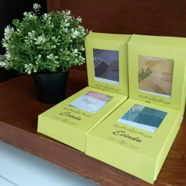 Jual Box packaging for hijab uk. 15x10x3 cm | Shopee Indonesia