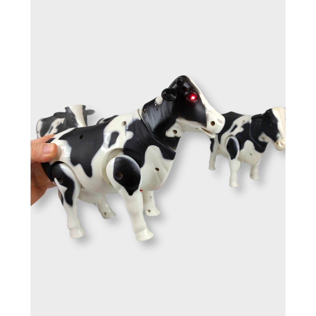 Jual Mainan Anak Sapi Perah Berjalan Bersuara Sapi (Mata LED) | Shopee ...