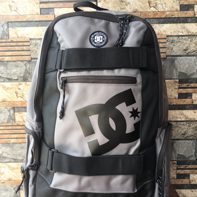 Jual DC The Breed Backpack Grey Black Original | Shopee Indonesia