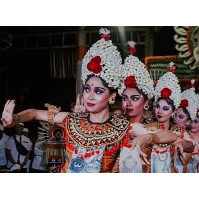 Jual Mahkota Gelungan Bunga Sisian Hiasan Kepala Tari Adat Bali Shopee Indonesia