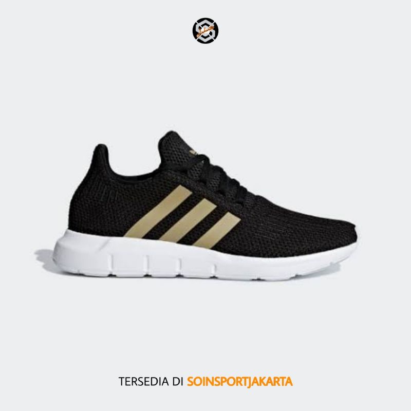Jual SEPATU SNEAKERS WANITA ADIDAS SWIFT RUN F34309 Shopee Indonesia