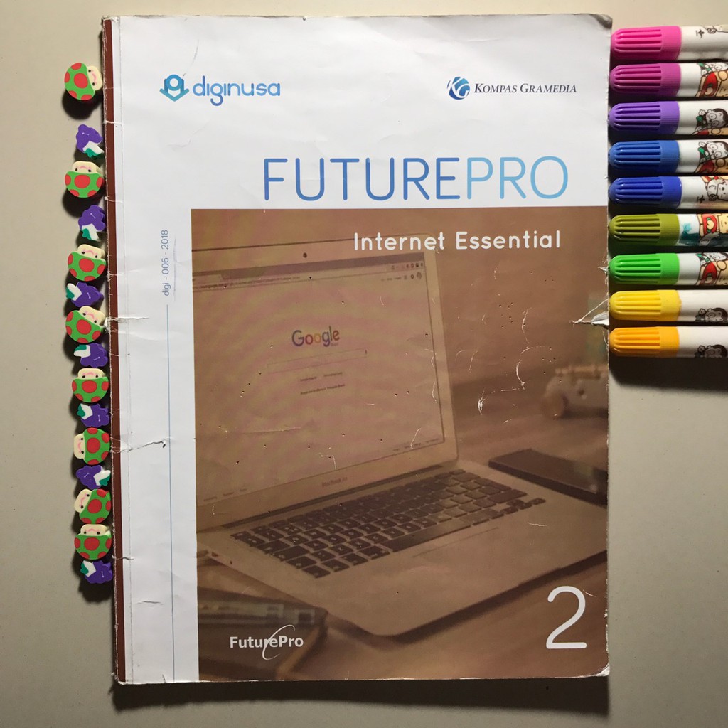 Jual Buku FUTURE PRO - Internet Essential | Kompas Gramedia - Diginusa ...