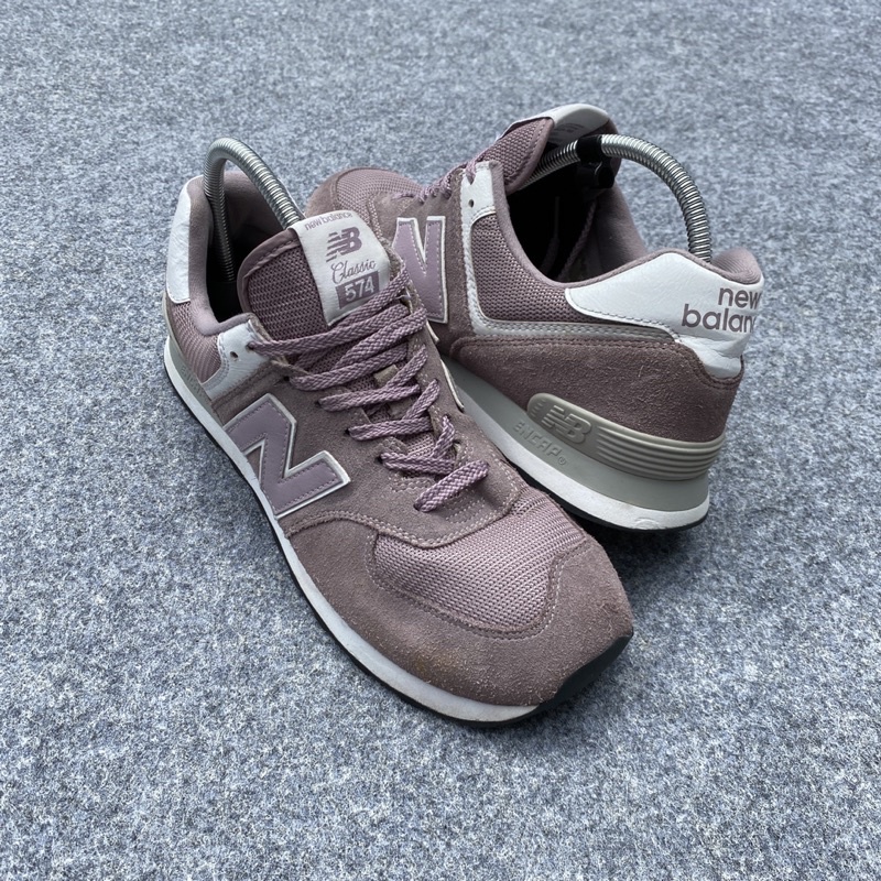 Jual Sepatu New Balance 574 Second Original | Shopee Indonesia