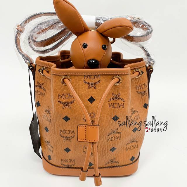 Mcm bag cheap rabbit