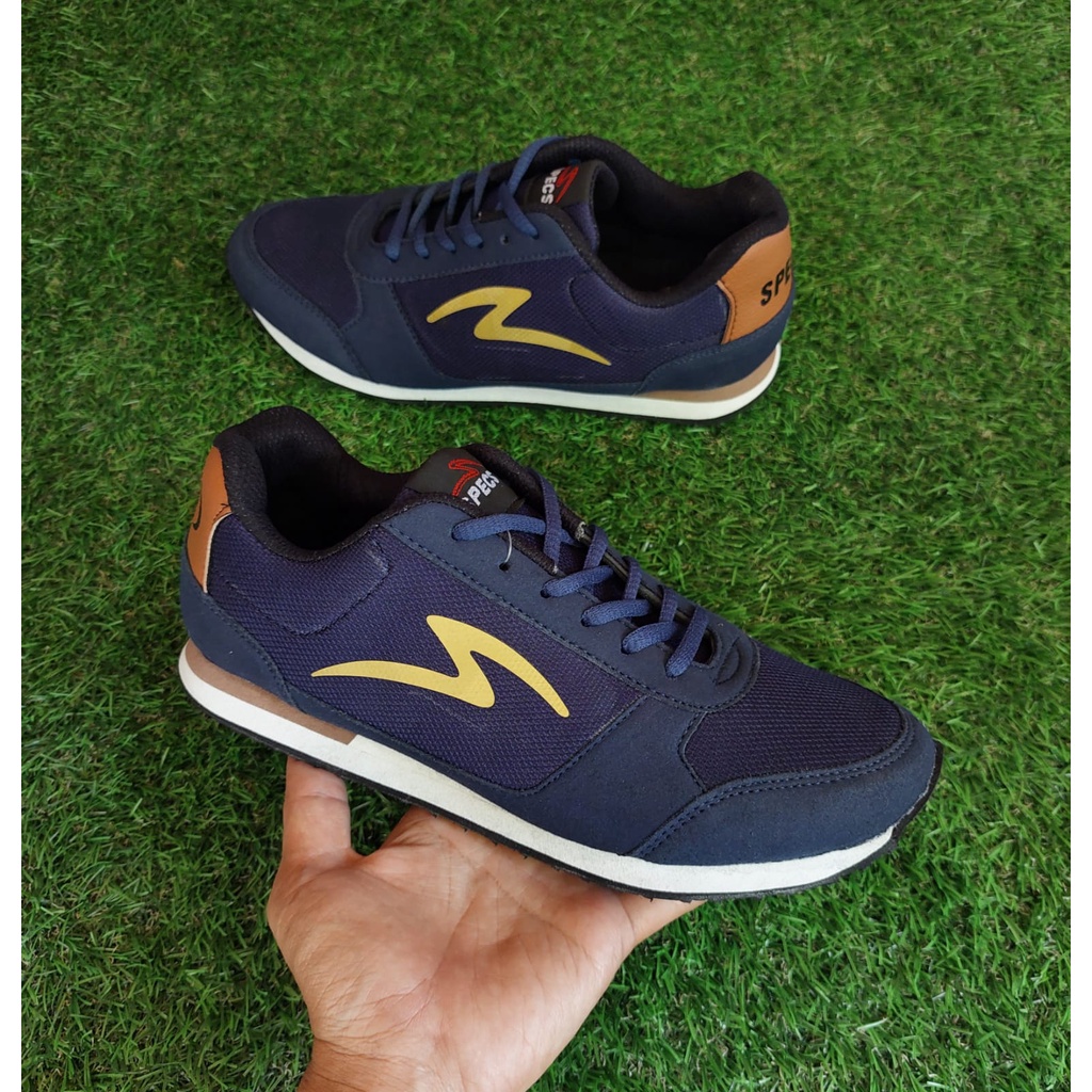 jual sepatu lari original