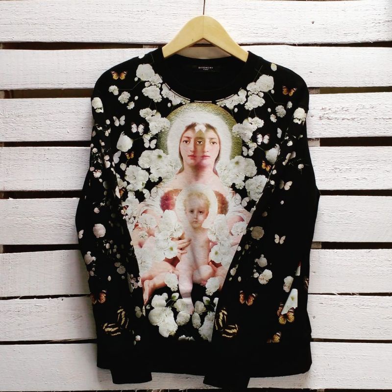 Givenchy store madonna sweater