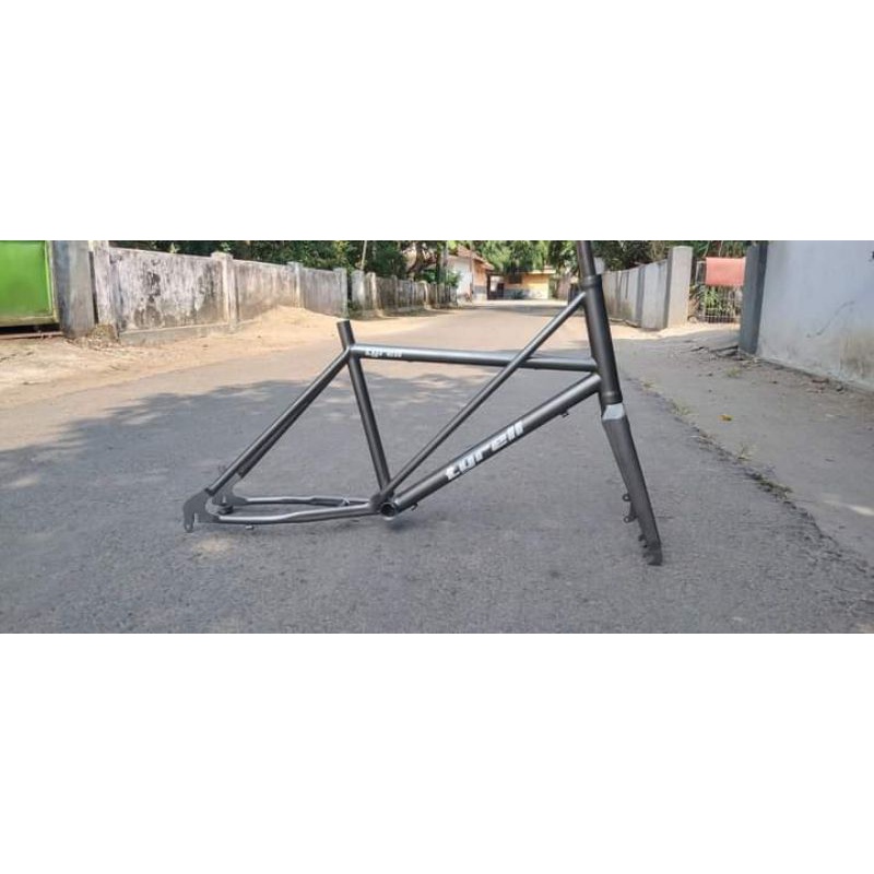 frame dan fork rigit sepeda minivelo tyrell