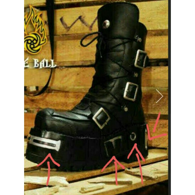 Jual sepatu boots rock 3 gesper kulit asli dengan asesoris stainless ...