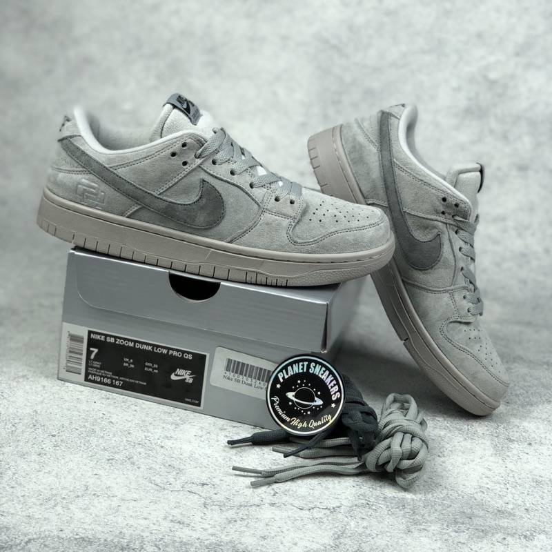 Nike dunk sb shop x reigning champ