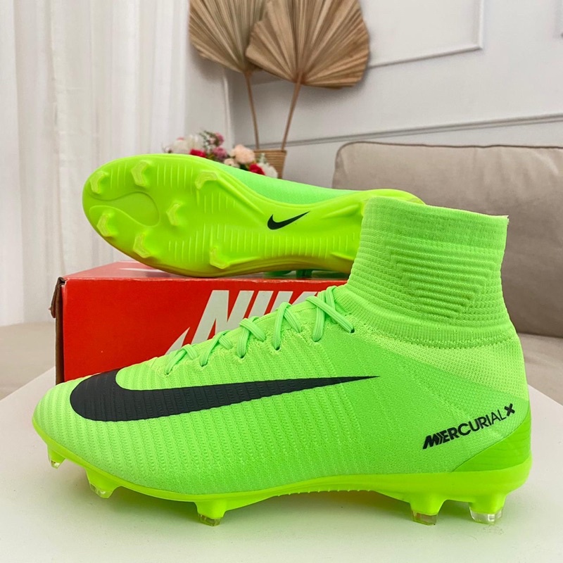 Sepatu bola mercurial sales superfly