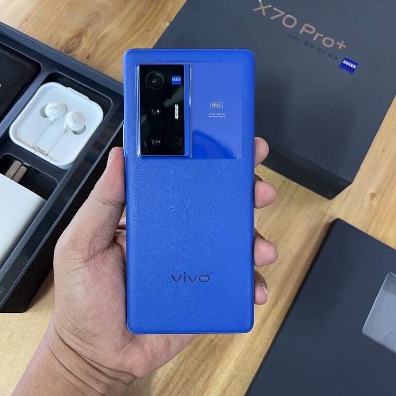 美品】Vivo X70 pro 8(+4)GB/256GB ブラック
