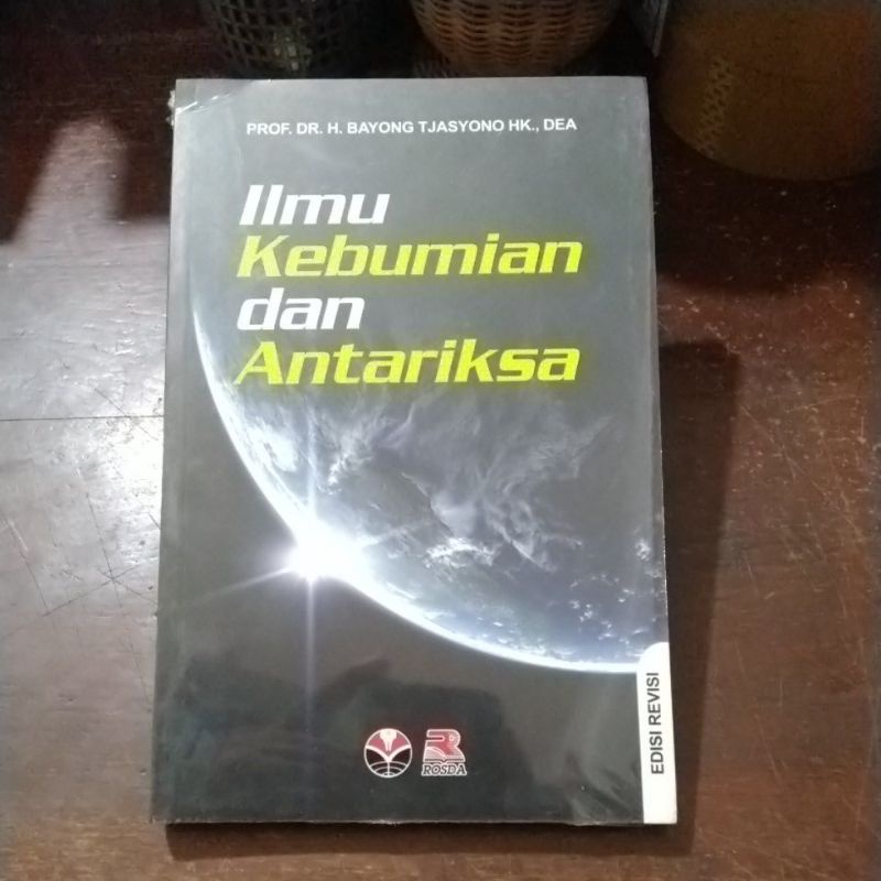 Jual Buku Original Ilmu Kebumian Dan Antariksa | Shopee Indonesia