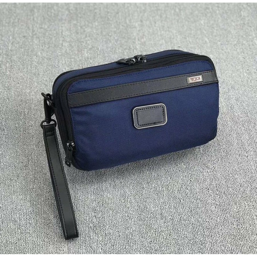 Harga discount pouch tumi