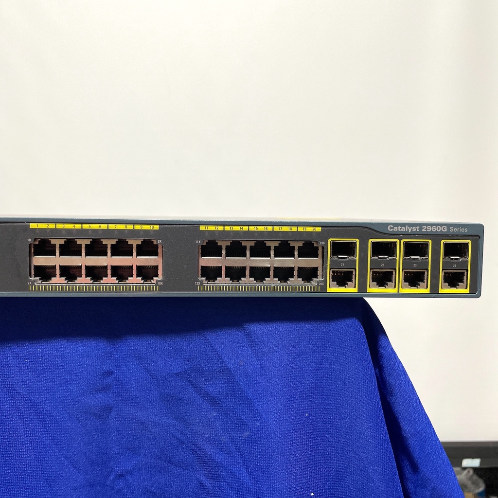 Jual switch hub cisco catalyst 2960g 24 tc l 24 port gigabit | Shopee ...