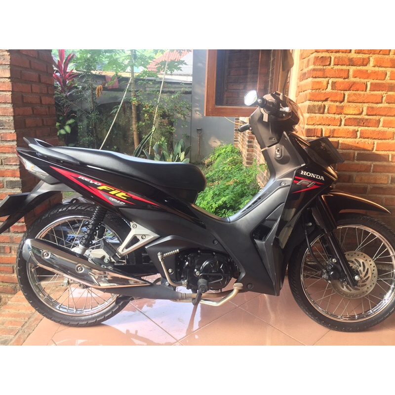 Jual Motor Bebek Bekas Second Honda Revo Fit PGM FI 2018 | Shopee Indonesia