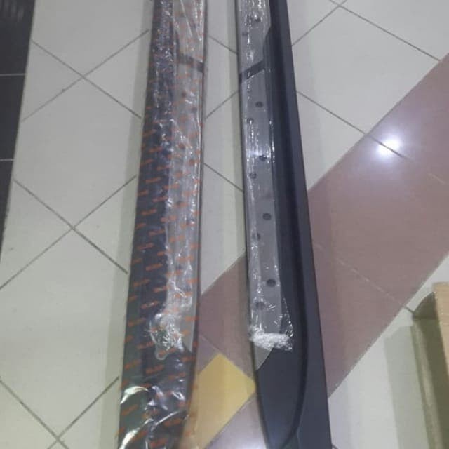Jual foot step injakan samping mobil expander cross | Shopee Indonesia