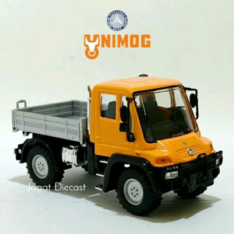 Welly 1:32 Mercedes-Benz Unimog U400 vert / gris 74580 modèle voiture