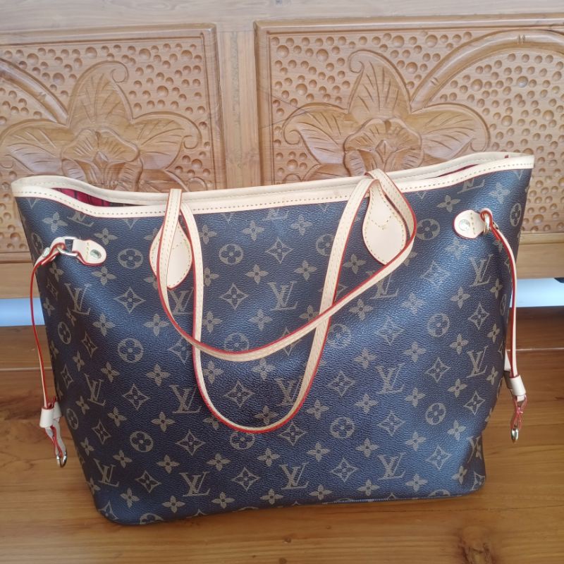 iyangdiani - Tas LV Tote set Tas Kecil Order? Sumkot