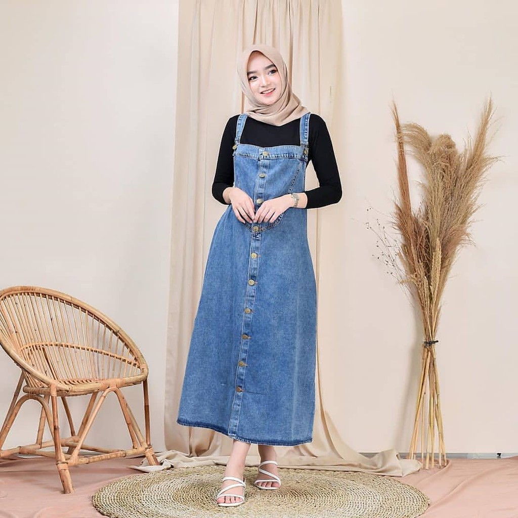 Ootd overall 2024 jeans hijab