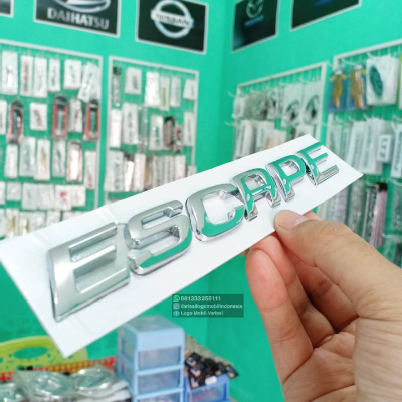Jual Emblem logo ESCAPE FORD ukuran original bagasi escape silver ...