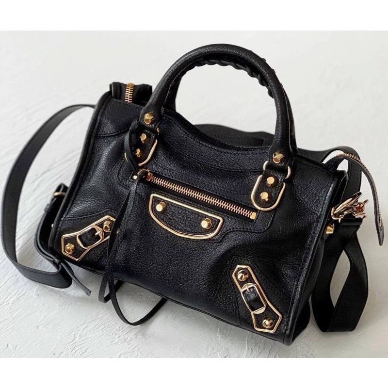 Harga balenciaga hot sale mini city