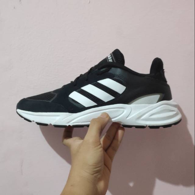 Adidas 90s sale valasion harga