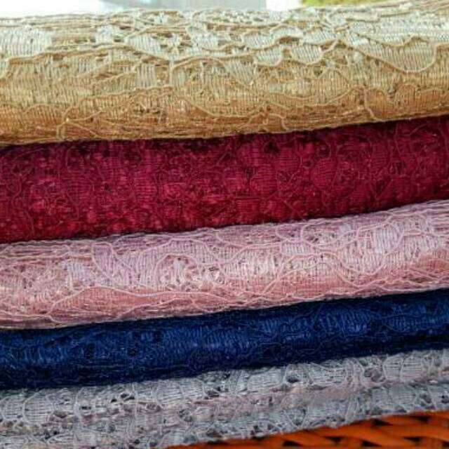 Jual Kain brokat motif renda harga meteran | Shopee Indonesia