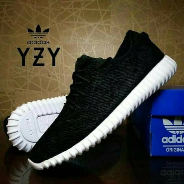 Sepatu casual 2024 adidas yzy