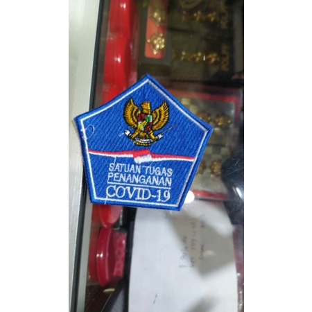 Jual Logo bed satgas covid 19 | Shopee Indonesia