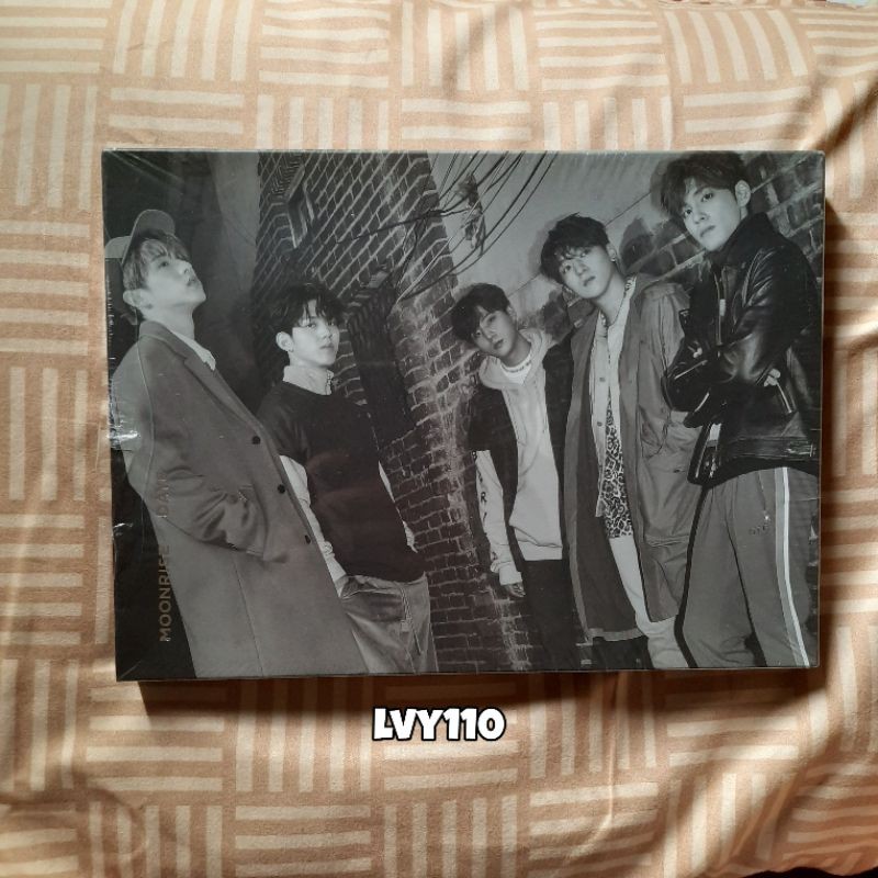 Jual DAY6 MOONRISE ALBUM SILVER VERSION | Shopee Indonesia