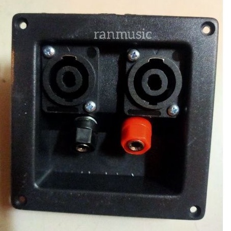 Panel sales box speaker