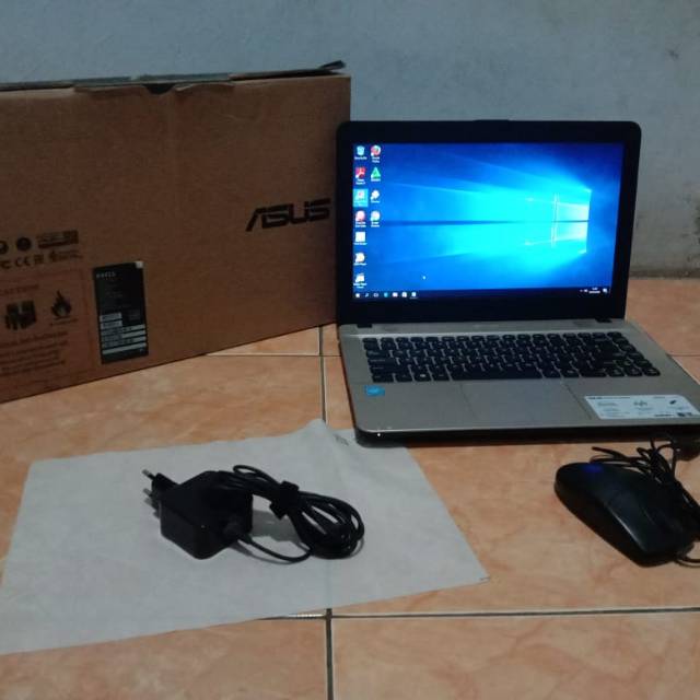 Jual Laptop Asus x441s Second Mulus | Shopee Indonesia
