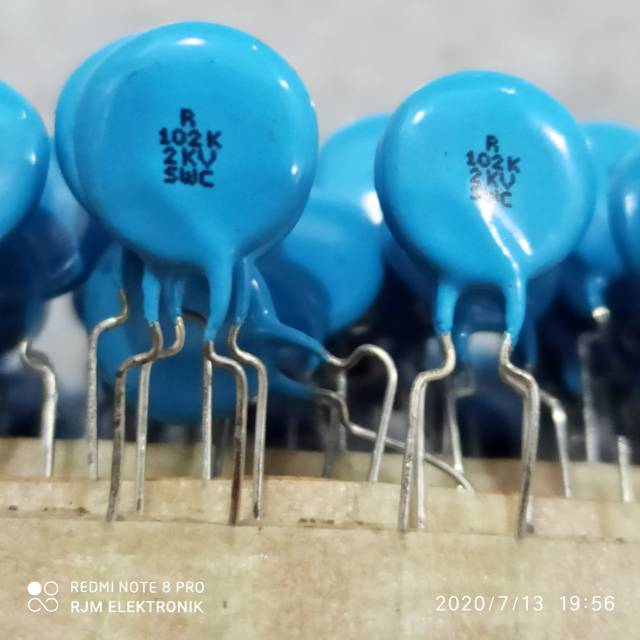 Jual Capasitor 102k 2kv per 100 pcs | Shopee Indonesia