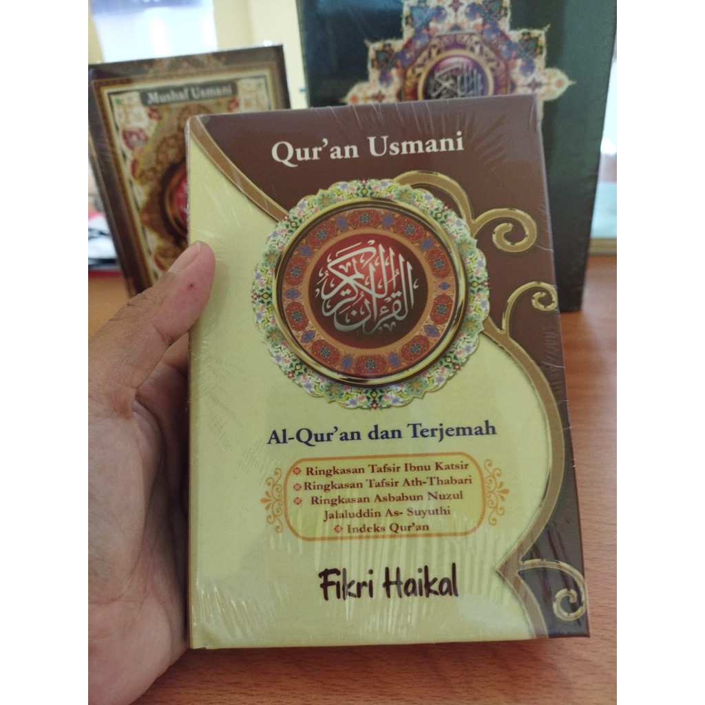 Jual Al Quran Terjemah Rasm Usmani Ukuran Kecil A6 Bisa Custom Nama ...