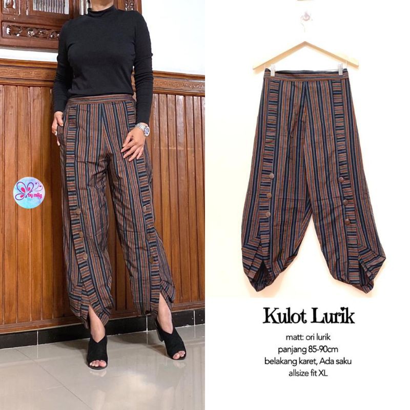 Uylangan ayol porno filmlarni aldayapti