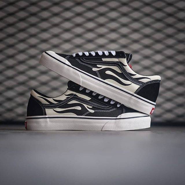 Vans style 36 decon sf flames fashion