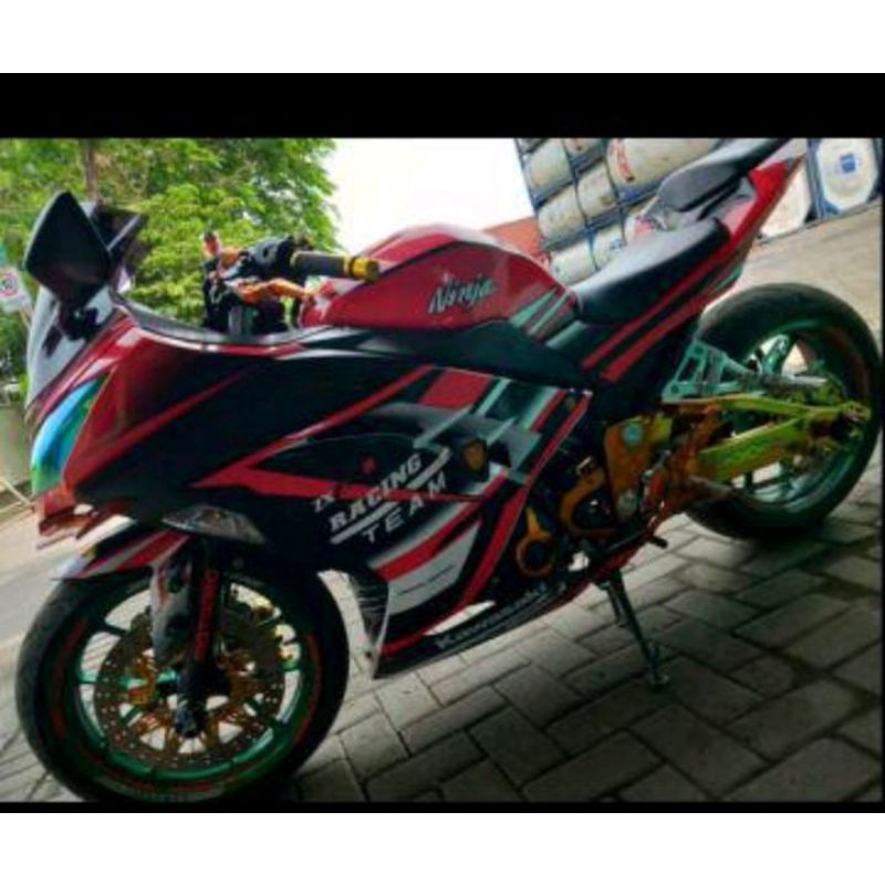 Jual stiker Decal ninja 250 fi/decal ninja 250 fi merah | Shopee Indonesia