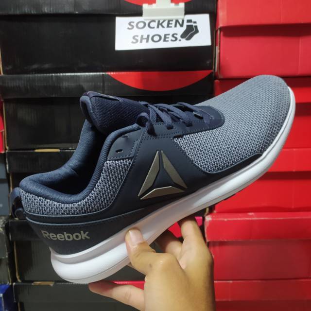 Sepatu running store reebok original