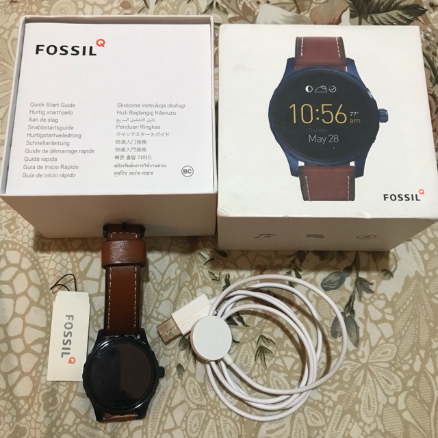 Harga fossil hotsell q marshal