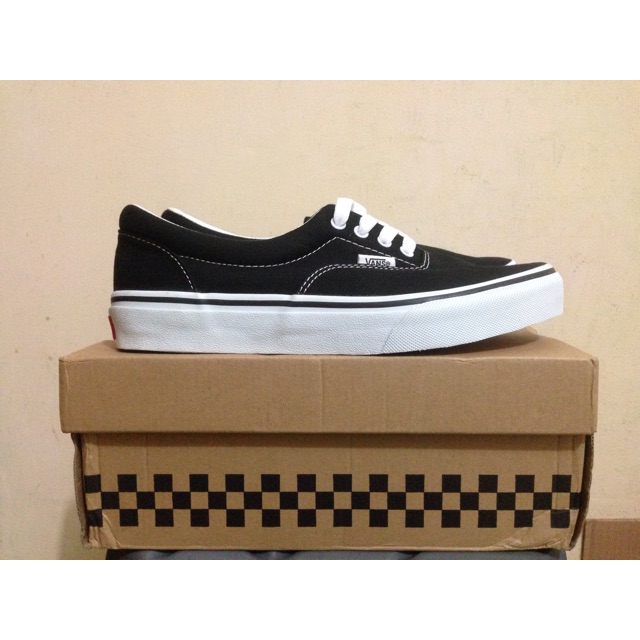 Jual Vans Era Black White Japan Market Shopee Indonesia