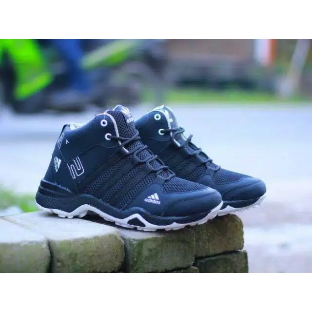 Jual Sepatu adidas ax2 high AX2 BOOTS Pria Shopee Indonesia