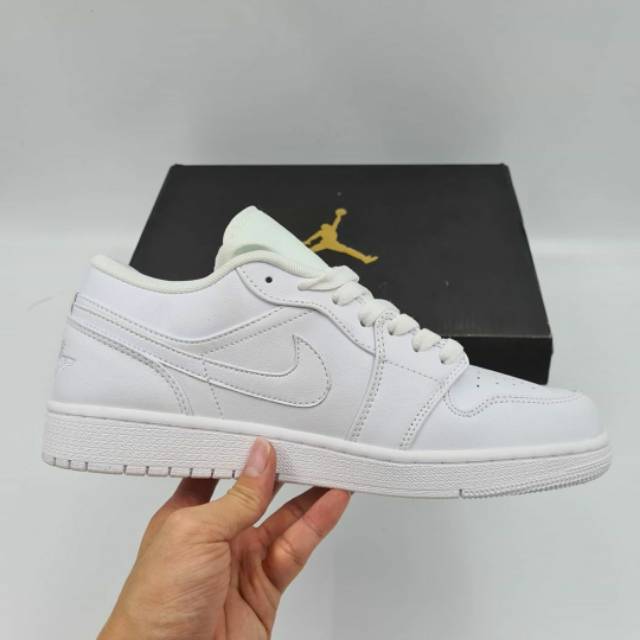 Jual Nike Air Jordan 1 Low White Pure Platinum Shopee Indonesia