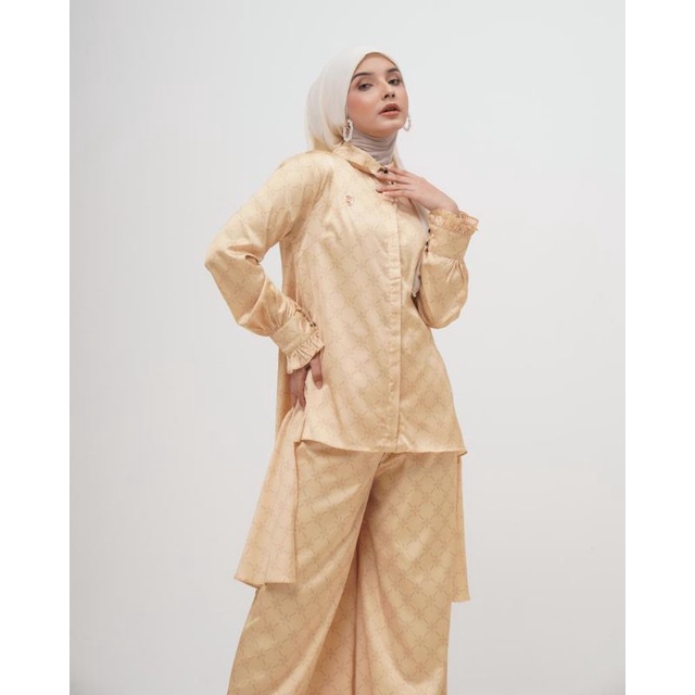 Jual Millie Oneset Yellow By Yesa Collection | Shopee Indonesia
