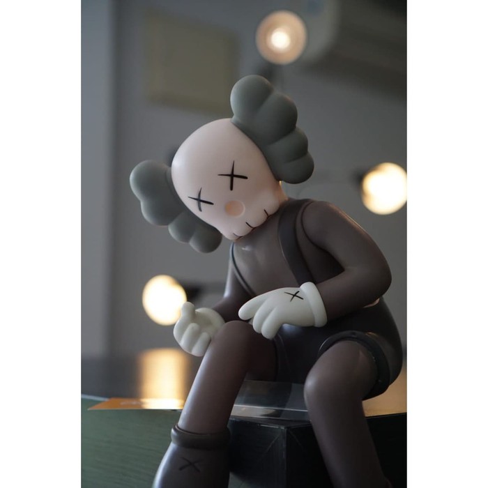 Jual FIGURE KAWS COMPANION LONG NOSE FIVE YEARS LATER KAWSONE ...