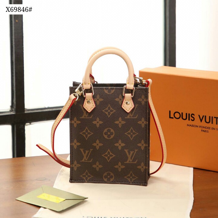 Lv Petite Sac Plat 81295 – TasBatam168