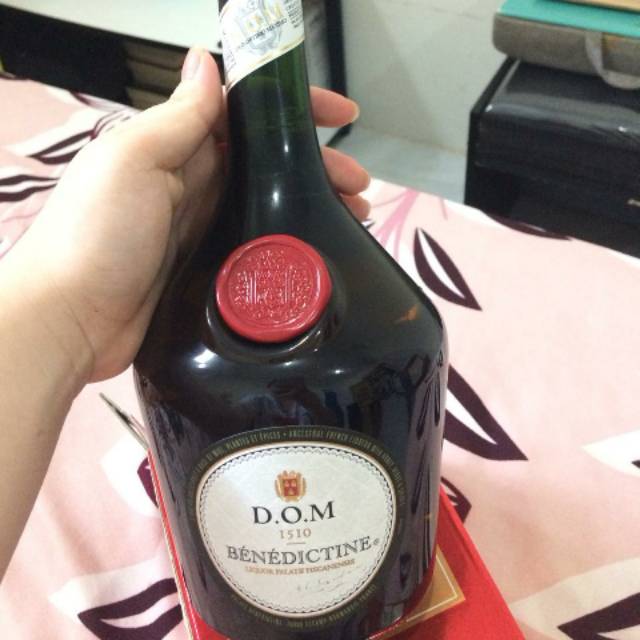 Jual Benedictine DOM 1 Liter Shopee Indonesia