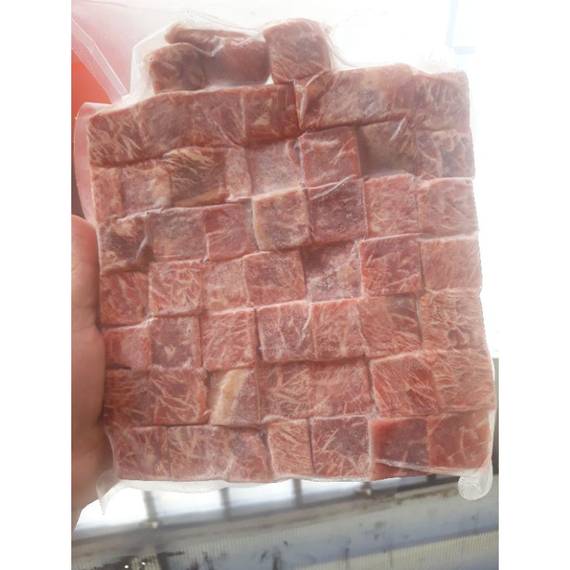 Jual SAIKORO BEEF WAGYU MELTIQUE CUBE / DAGING KOTAK / BBQ 500gram ...