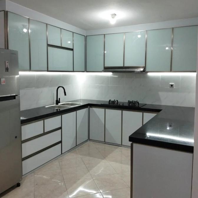 Jual Kitchen Set Aluminium Kombinasi 2 Warna ACP + Glasstone White ...