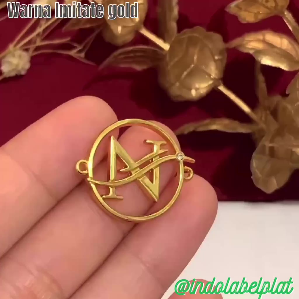 Jual Label Plat Hijab Alloy Custom Ukir LOGO DIDALAM BINGKAI LINGKARAN ...