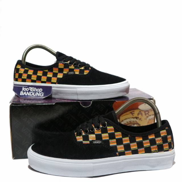 Jual Sepatu Vans Motif Authentic Pro S Syndicate Sean Cliver Suede